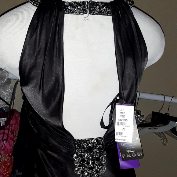 Black Prom Dress - Picture 8 of 13